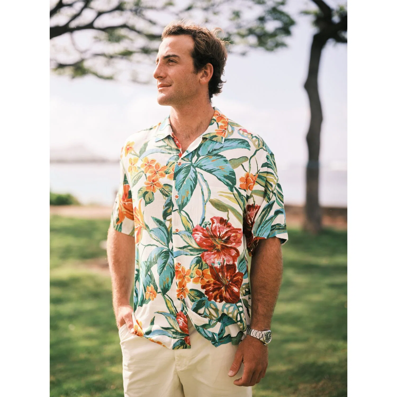 c-p-4 Men's Retro Aloha Shirt - Tropical Vacation - Image 1